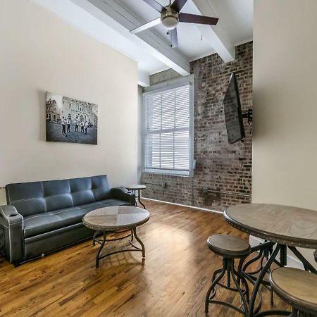 Beautiful Condos Steps From French Quarter And Bourbon St New Orleans Exterior foto